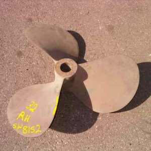 Photo of BRONZE 32INCH BOAT PROPELLER