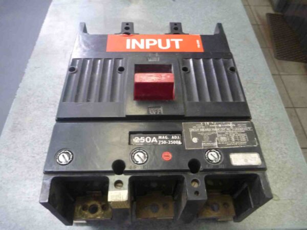 Photo of GENERAL ELECTRIC 250AMP 600VOLT CIRCUIT BREAKER