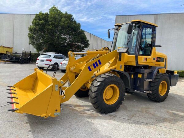 Photo of NEW UHI LG822 ARTICULATED WHEEL LOADER