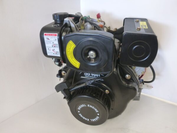 Photo of UNUSED  DIESEL ENGINE  3.8HP ELECTRIC START