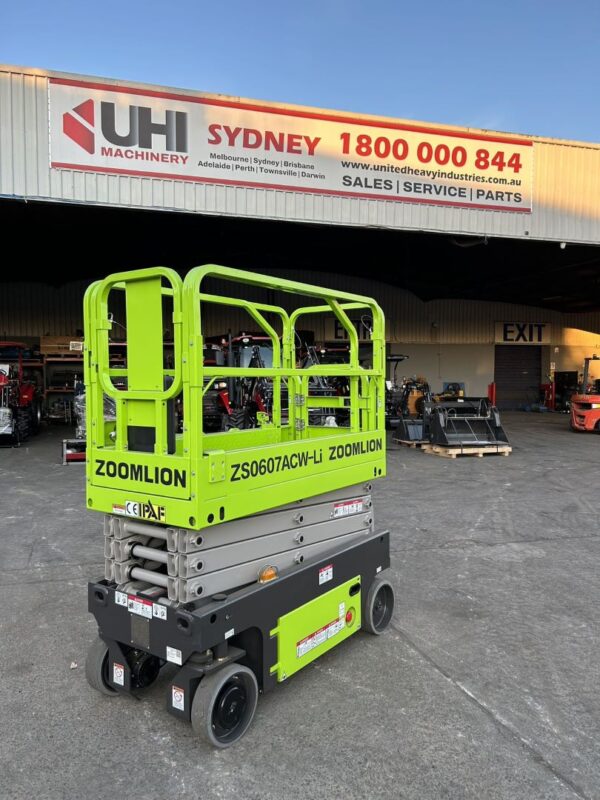 Photo of NEW UHI ZOOMLION 20FT ELECTRIC SCISSOR LIFT