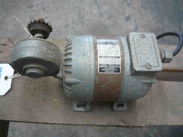 Photo of REDUCTION BOX MOTOR