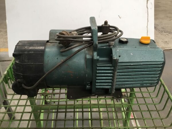 Photo of REFRIGERATION HIGH VACUUM PUMP