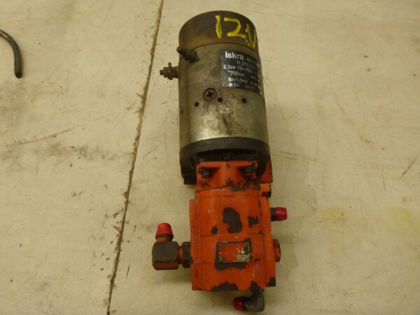 Photo of HYDRAULIC PUMP 12 VOLT