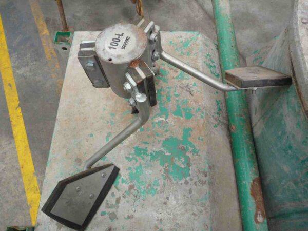 Photo of PAN MIXER BLADE