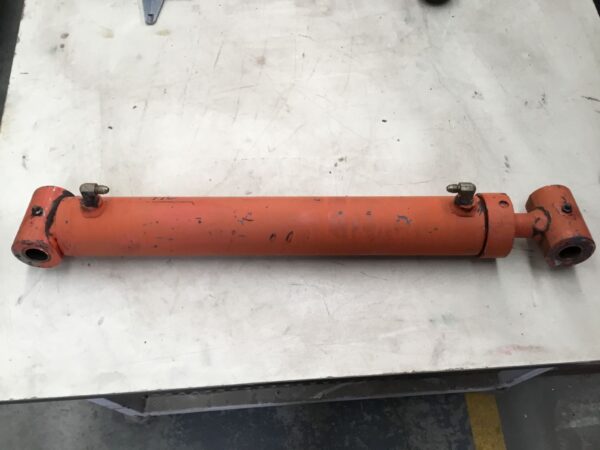 Photo of DOUBLE ACTING HYDRAULIC RAM 400MM STROKE