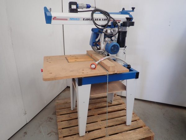 Photo of OMGA RN450 RADIAL ARM/CROSS CUT SAW. 240VOLT