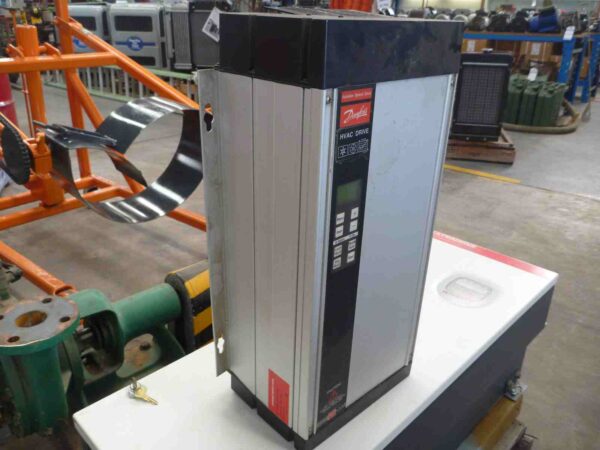 Photo of DANFOSS  3502HVAC VARIABLE SPEED DRIVE