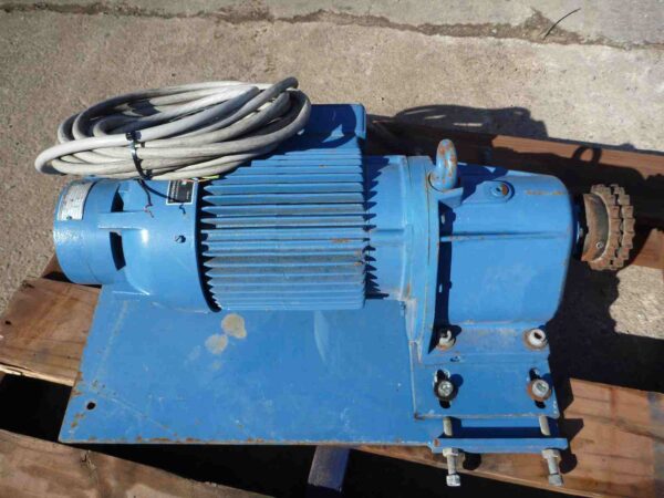 Photo of REDUCTION BOX MOTOR