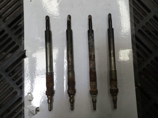 Photo of JOHN DEERE GLOW PLUGS