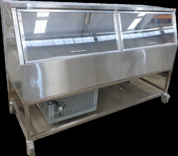 Photo of WOODSON DOUBLE SIDED REFRIDGERATED SERVERY.