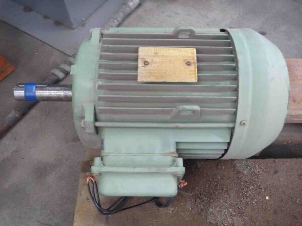 Photo of ELECTRO 4HP 3 PHASE 4 POLE ELECTRIC MOTOR