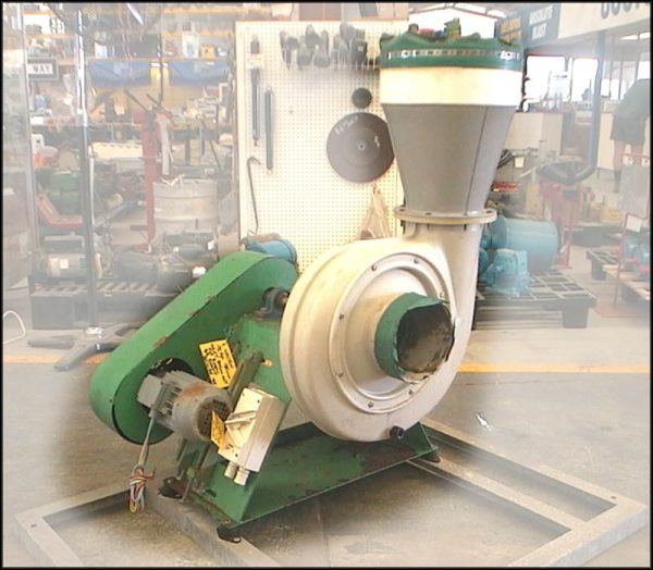 Photo of WALTON PVC BODIED CHEMICAL ELECTRIC BLOWER