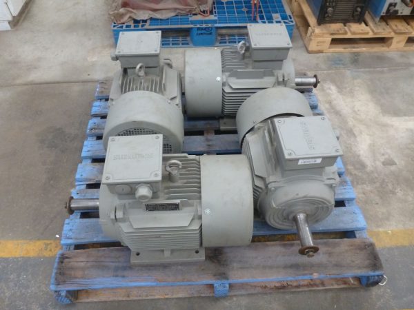 Photo of SIEMENS 11KW/15HP 4POLE ELECTRIC MOTOR