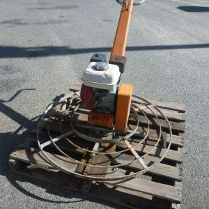 Photo of MASTER FINISH 40INCH  CONCRETE TROWELING MACHINE