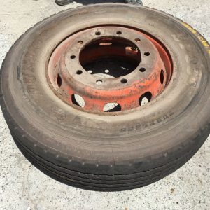 Photo of DUNLOP 295/80R22.5