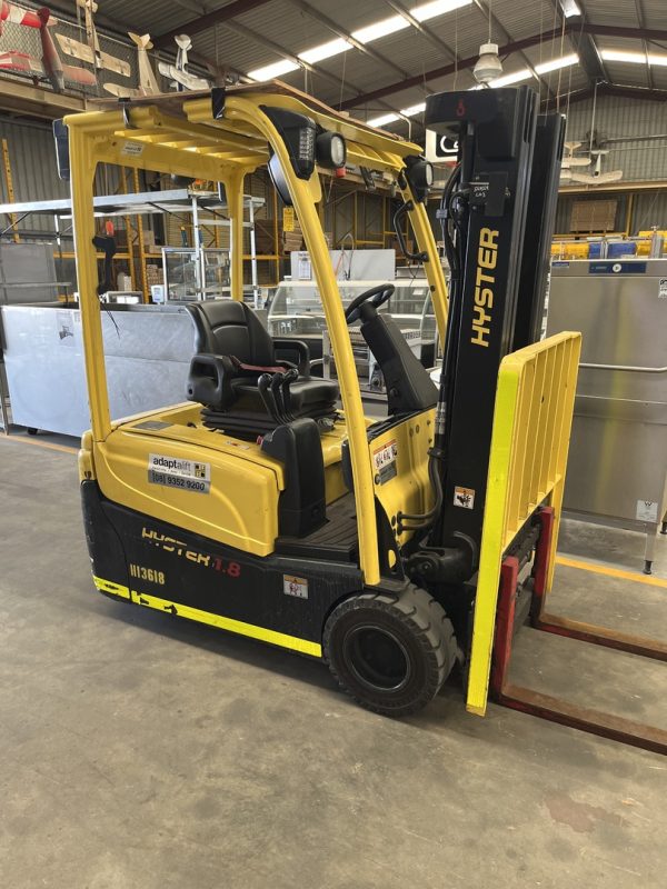 Photo of 2016 HYSTER 1.8T BATTERY FORKLIFT WITH LOAD SCALES