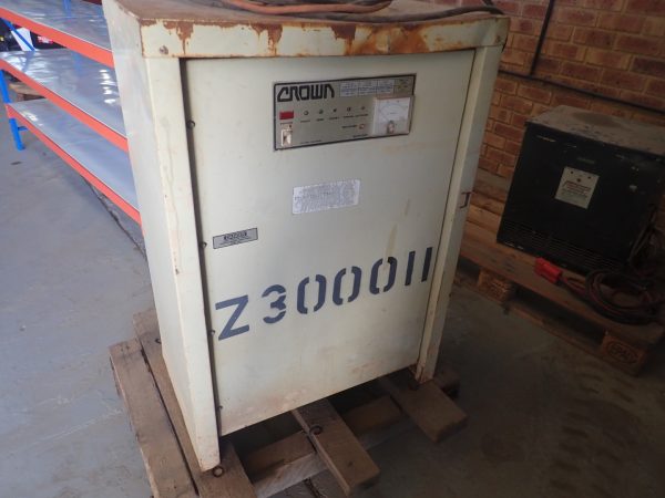 Photo of CROWN 36VOLT 95AMP BATTERY CHARGER