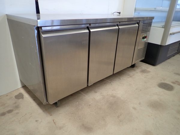 Photo of COOLING TABLE 3 DOOR UNDER COUNTER FRIDGE