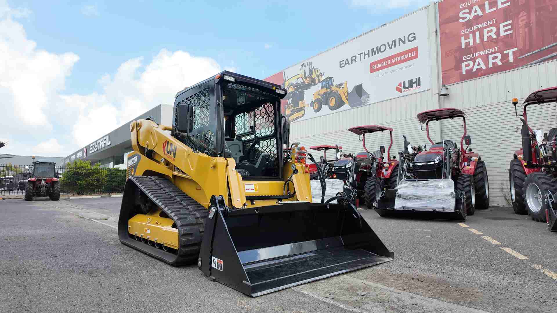 Photo of NEW UHI 98HP POSI TRACK SKID STEER LOADER