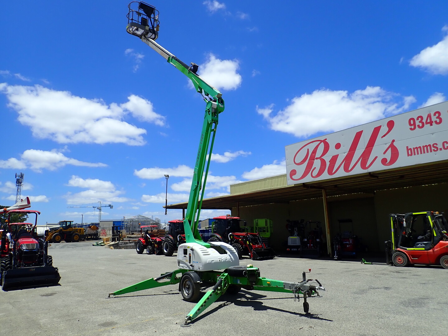 Photo of 2016 NIFTY TRAILER MOUNTED CHERRYPICKER (DUAL POWER)