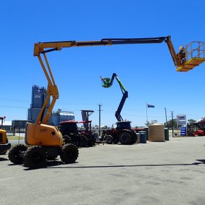 Photo of HAULOTTE HA18PX 4WD DIESEL BOOM LIFT