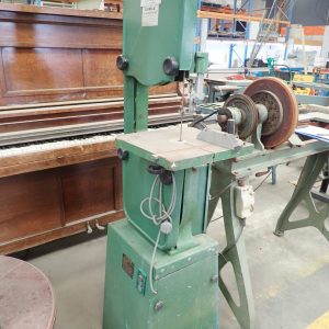 Photo of ROMAC 14INCH BANDSAW 240VOLT
