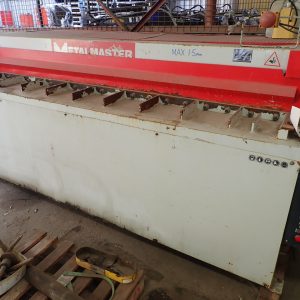 Photo of METAL MASTER 2.4M GUILLOTINE. 240V