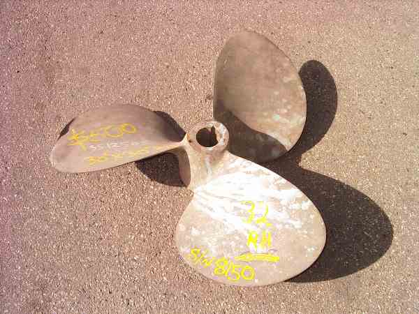 Photo of AUSTRAL BRONZE BOAT PROPELLER 30 INCH